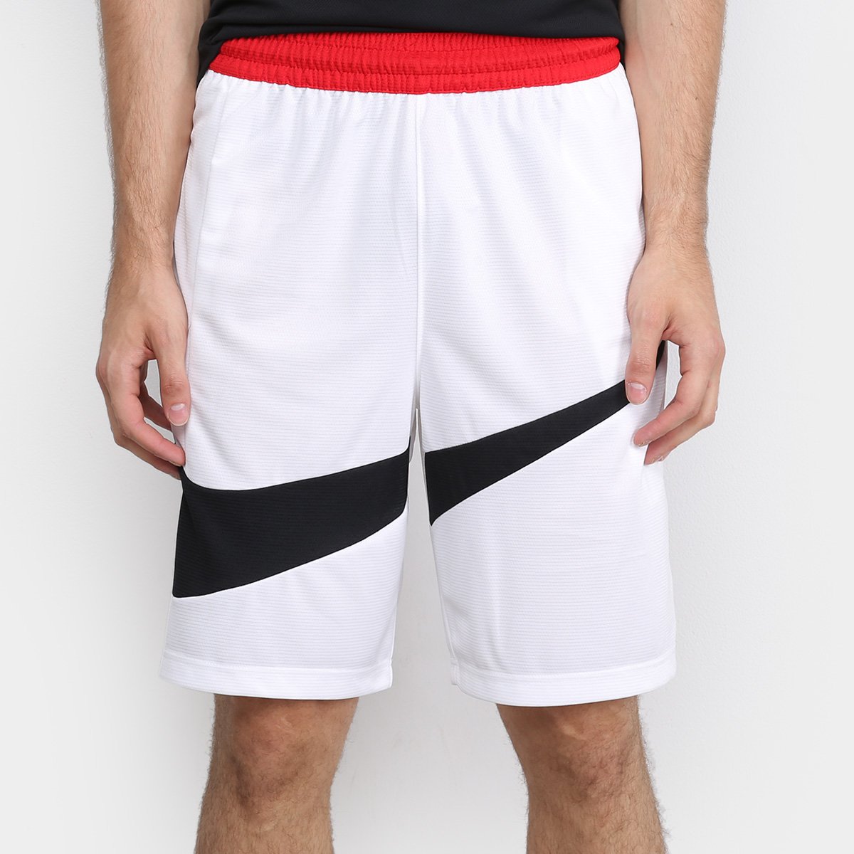 Bermuda Nike Woven 3 0 Masculina Preto+branco Bermuda Nike Dri-Fit 2.0 Masculina - Branco e Preto | Clube Netshoes