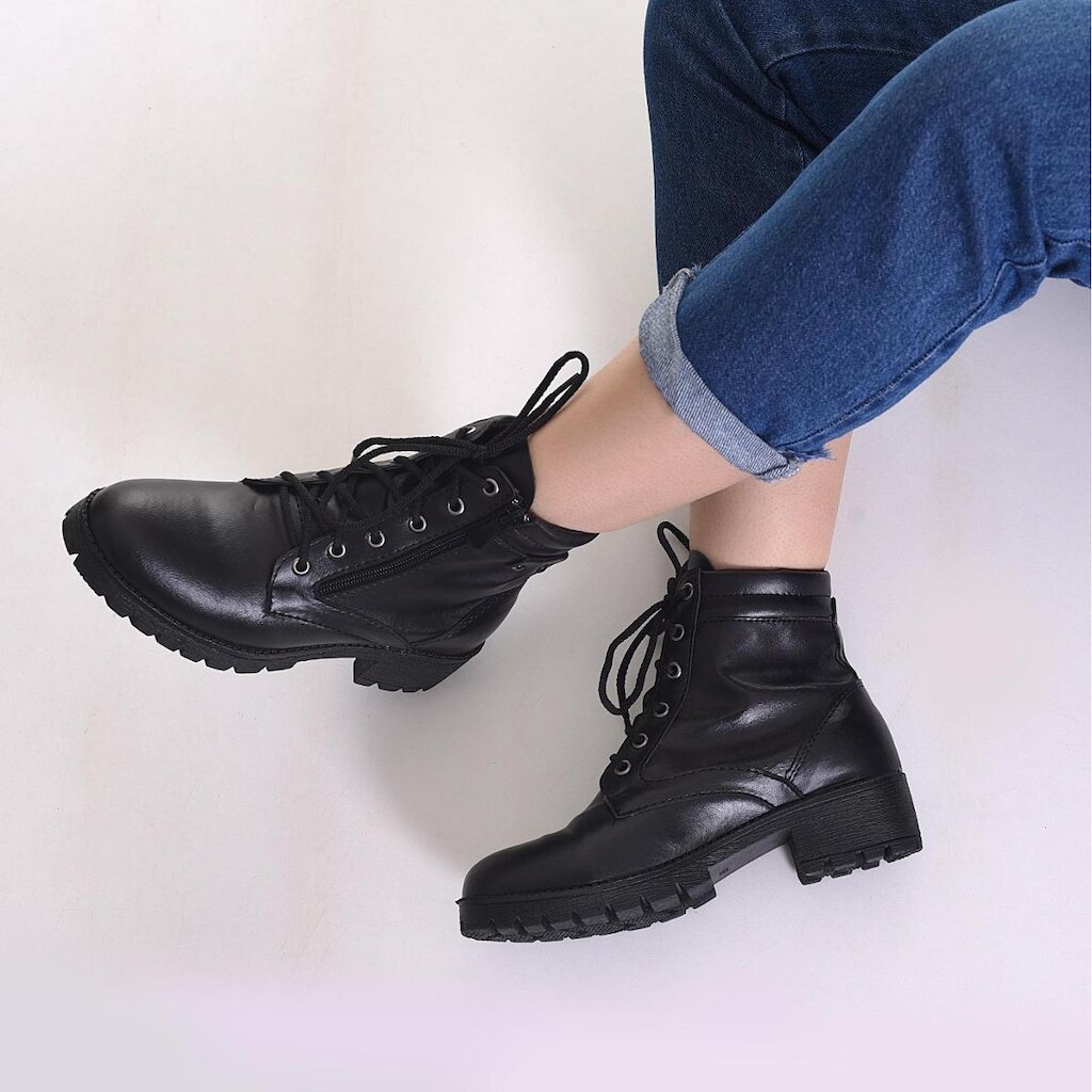 Bota Coturno Feminina Couro Tratorada Chelsea Confort Flex