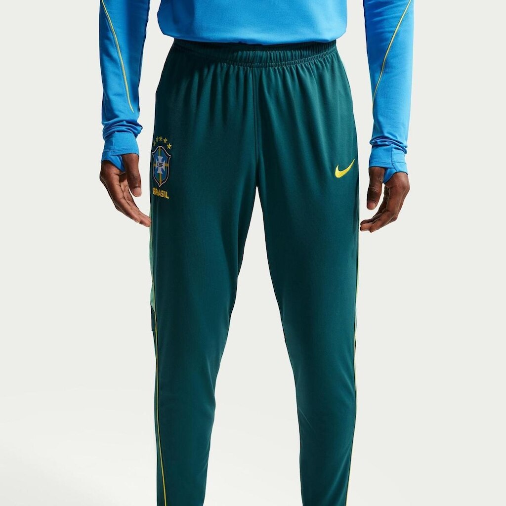 Calça Brasil Dri-FIT Nike Academy Pro Masculina