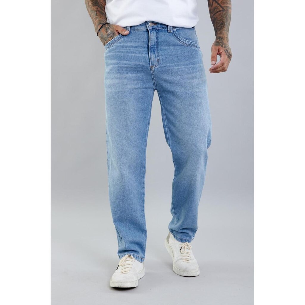 Calça Jeans Masculina Perna Reta com Lavagem Clara
