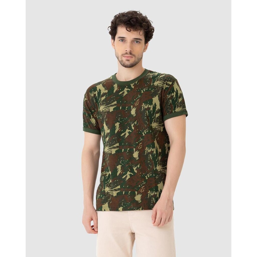 Camiseta Masculina Estampa Camuflada Em Algodão