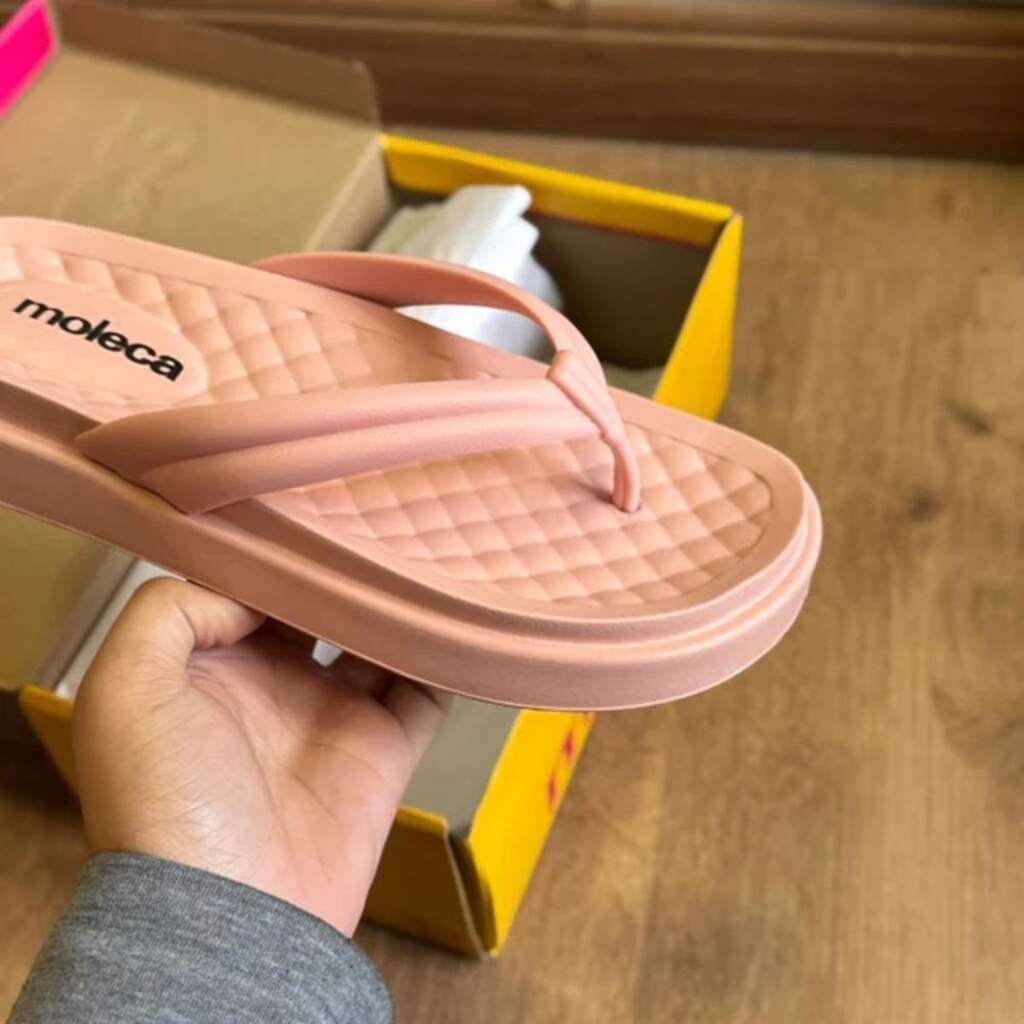 Chinelo de Dedo Moleca Confortável Anatômico 5554.100 - Rosa