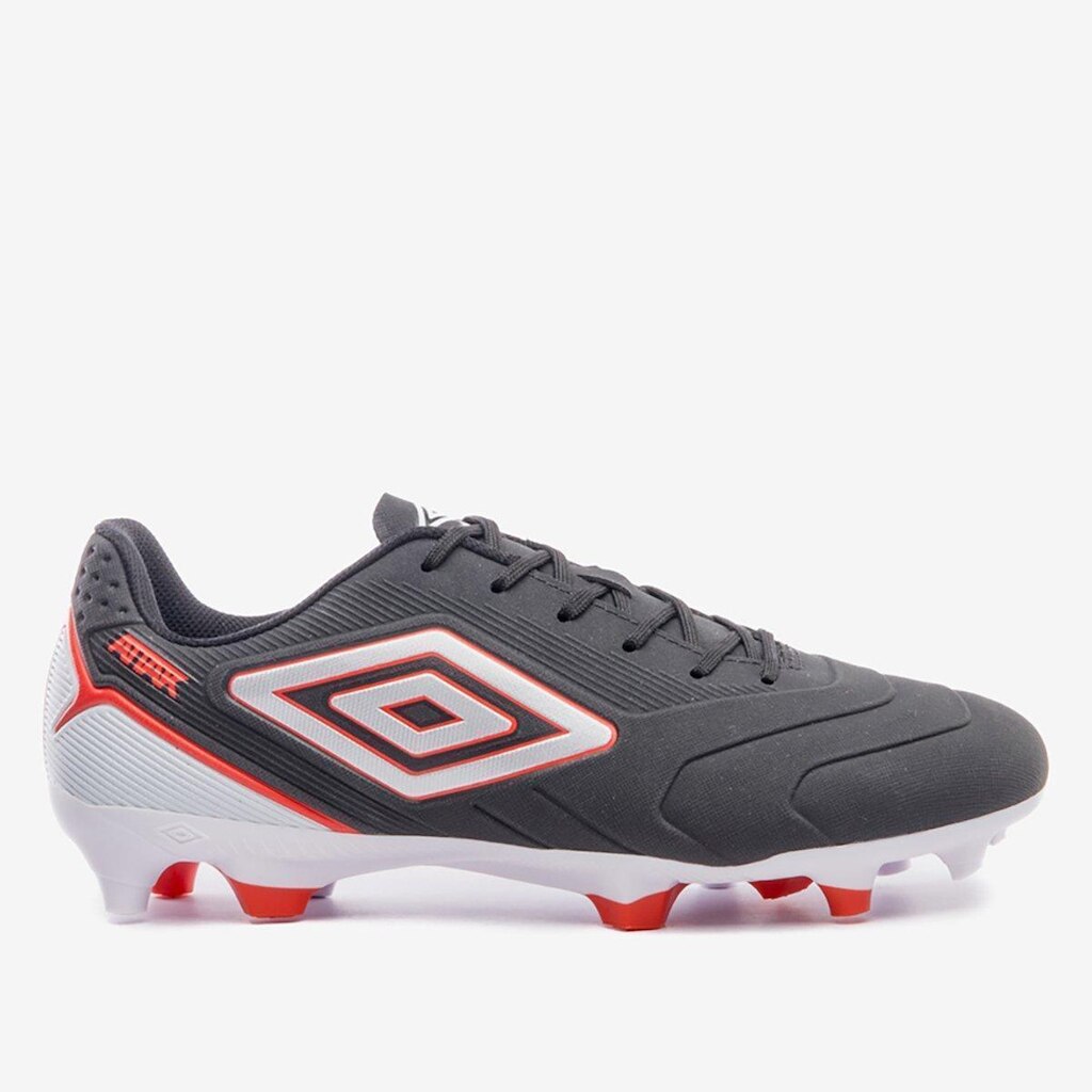 Chuteira Campo Umbro Attak III Unissex