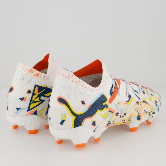 Chuteira Puma Future 7 Ultimate Creativity FG/AG Campo Branca e Laranja