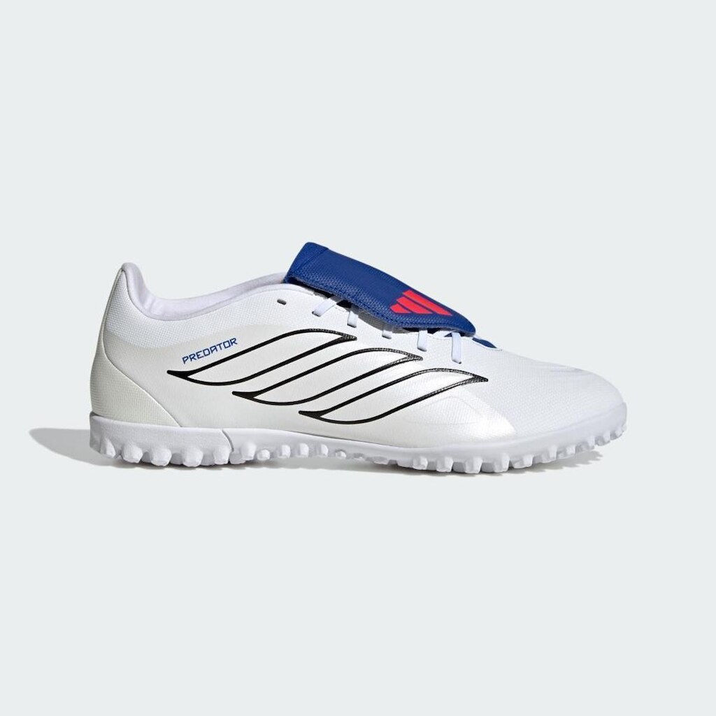 Chuteira Society Adidas Predator Club com Língua Dobrável