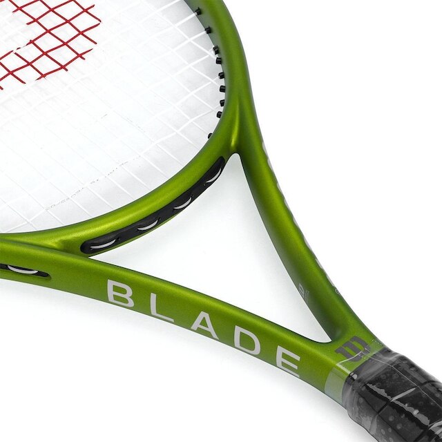 Raquete de Tênis Wilson Blade Feel 103