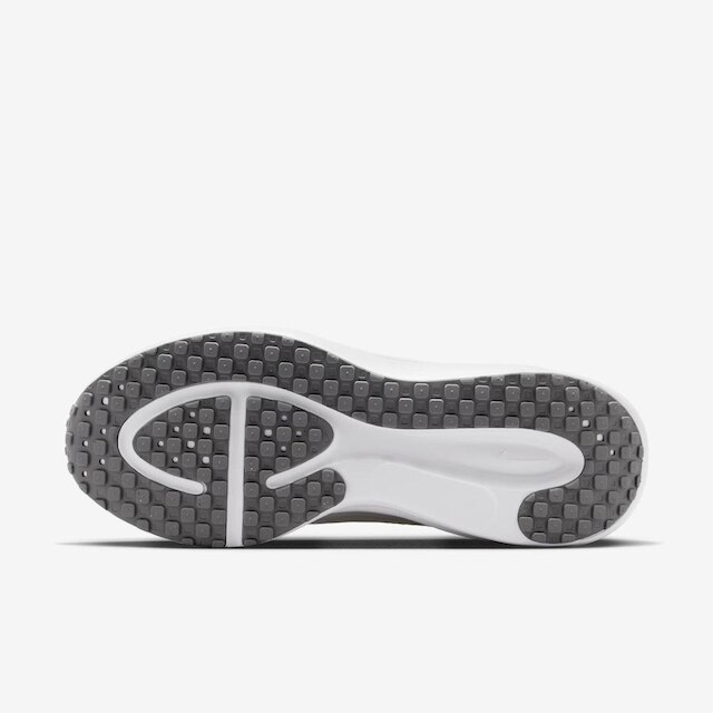 Tênis Nike Revolution 8 Feminino