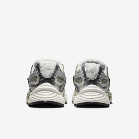 Tênis Nike V5 Runner Feminino